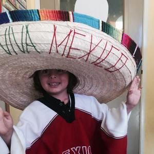 Meet your Posher, Alex